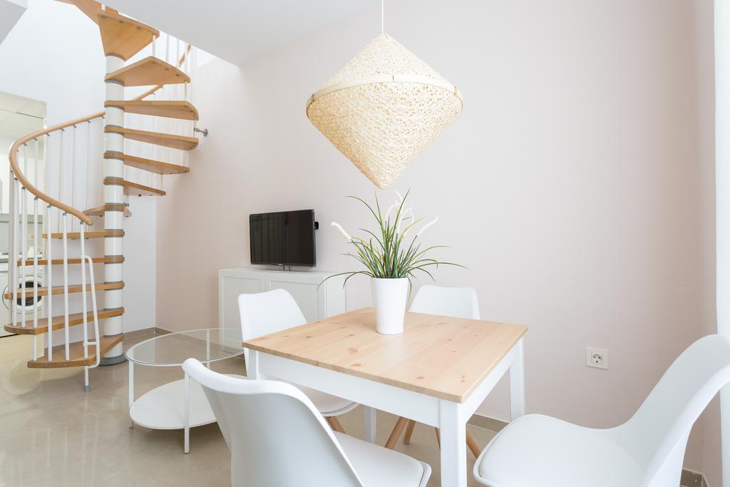 Apartamentos Diaber San Leandro Sevilla Exteriér fotografie